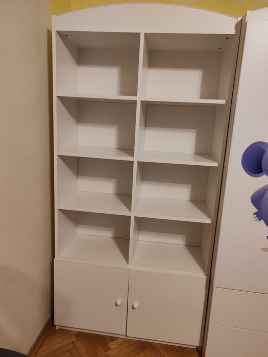 Zestaw mebli dziecięcych