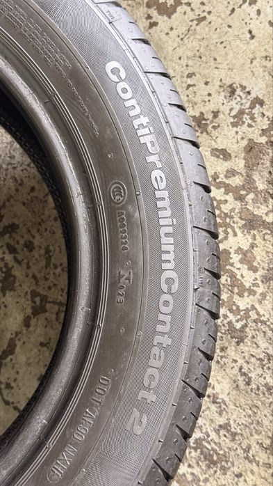 Pneus 185/60r15 Continental ContiPremiumContact 2 com 95% piso