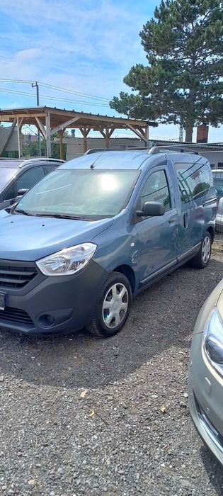 Dacia Dokker 1.6MPI  ГАЗ/Бензин ЗАВОДСКОЙ! Надежный минивэн!