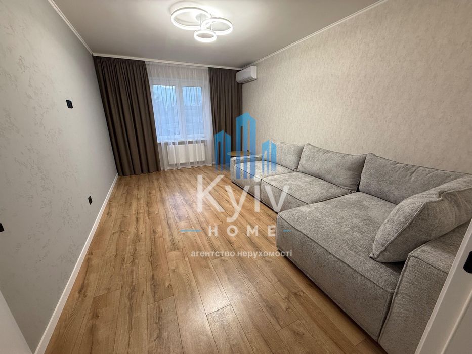 / Продам 3 кімнатну квартиру / 3 поверх 93,6м2 / ЖК Навігатор 2