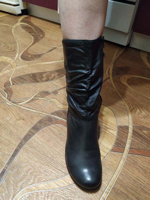 Сапоги осенние кожа 38 Gabor