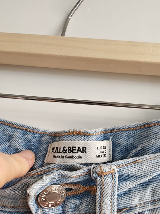 Krótkie spodenki pull bear xxs
