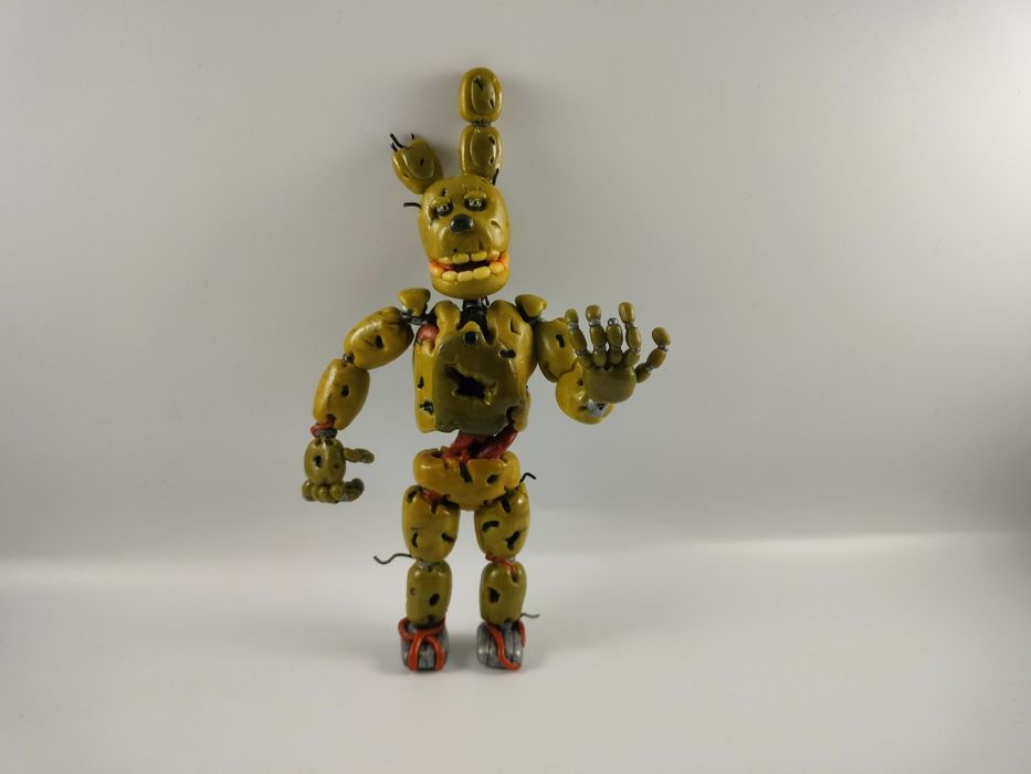 Figurka springtrap z gry ,,Five nights at freddy's"