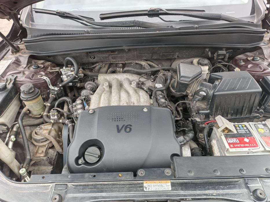 Прода́м hyundai santa fe 2,2008,2.7л.