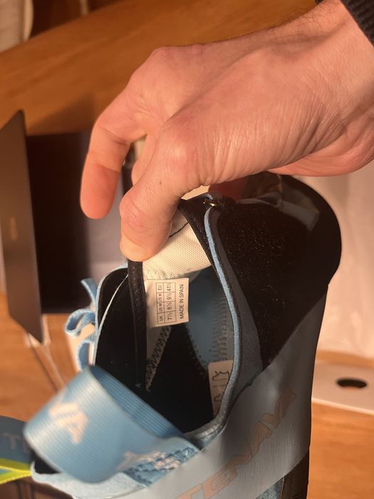 But wspinaczkowy prawy Tenaya Indalo - 41_1/3