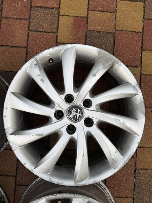 Felgi Alfa Romeo Sport 5x110 17r 7.5j et41