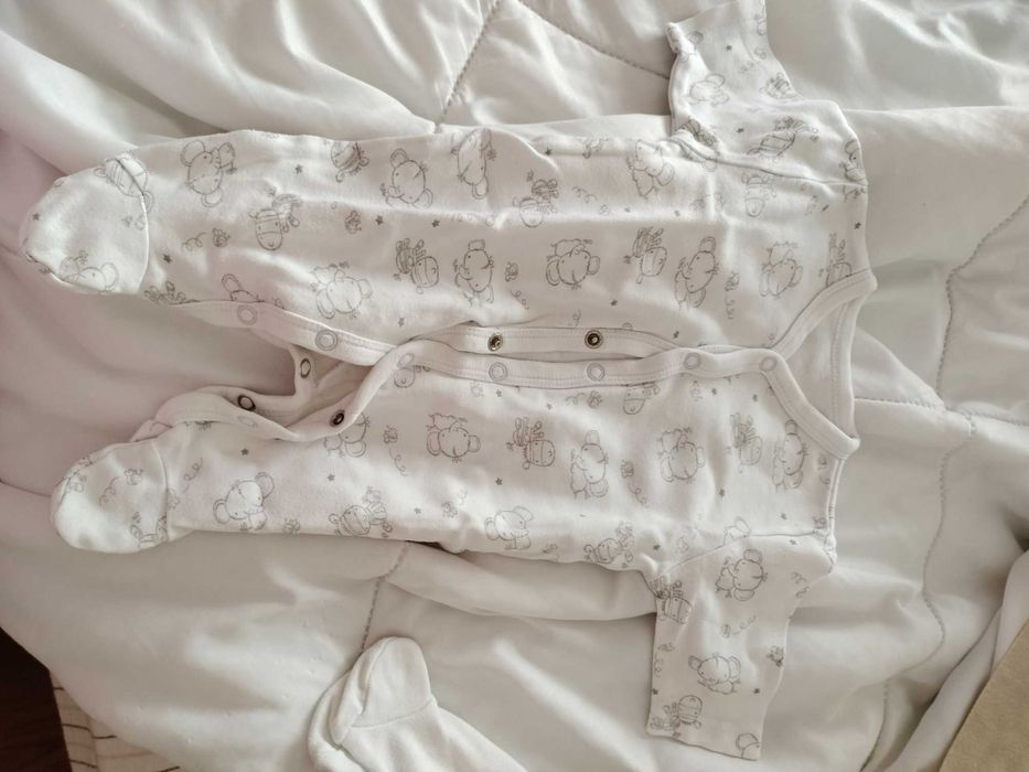 Roupa de bebe vendo