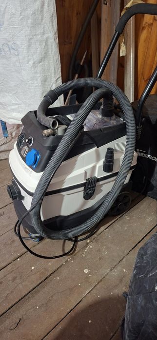 Промисловий пилосос