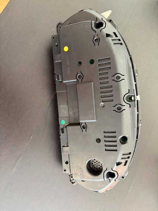 Quadrante BMW F30 Diesel como novo