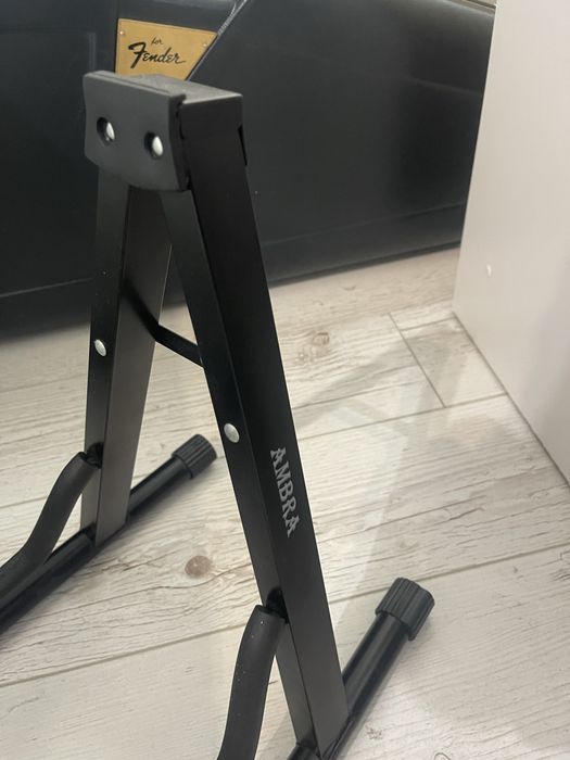 Stojak statyw na gitare ambra stratocaster
