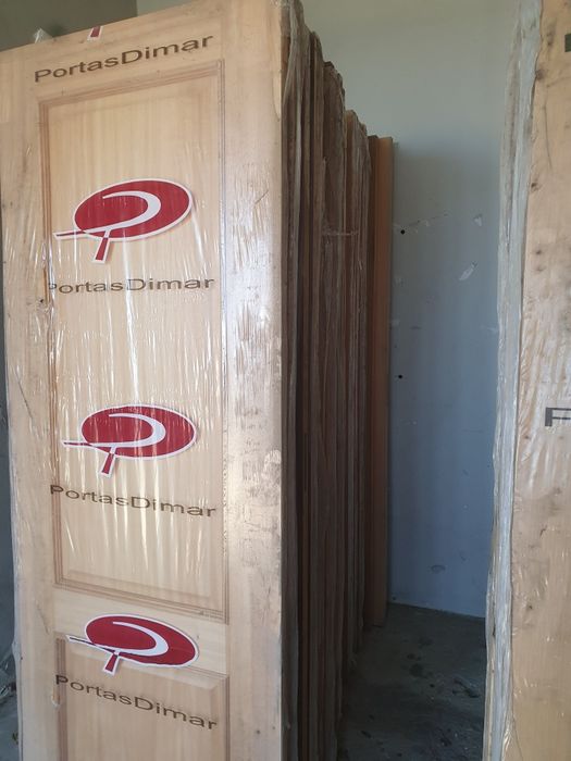 Lote Portas interiores  novas e embaladas