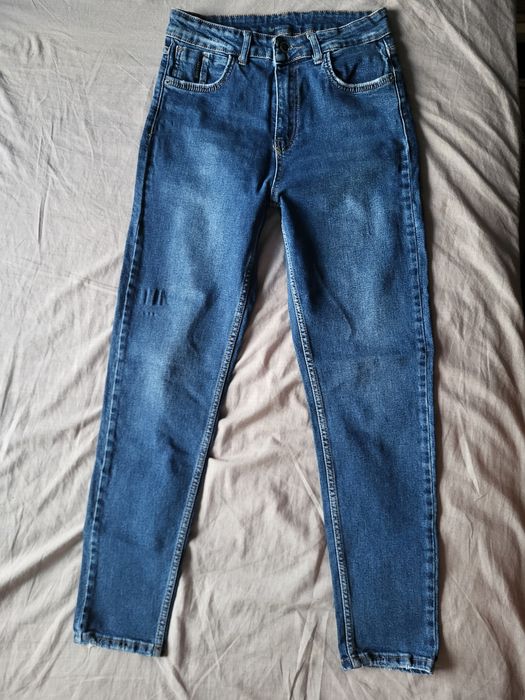 Продам джинси бу