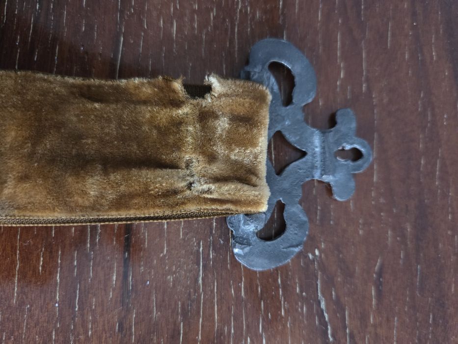 Molduras de suspensão