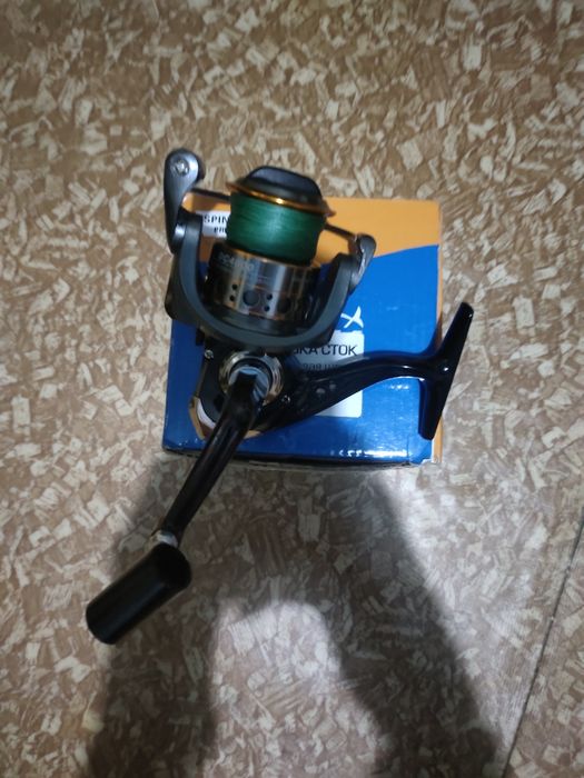 Продам катушку 4000