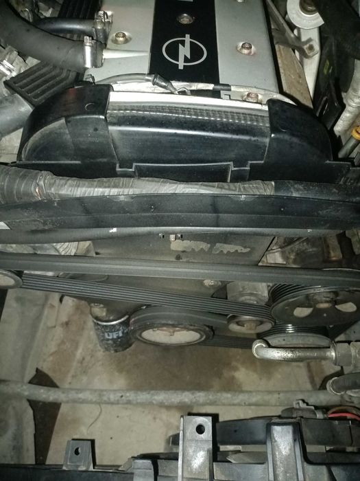 Опель омега B 2 л 16 кл