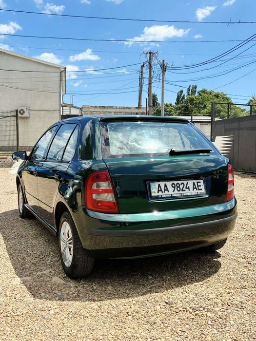 Skoda Fabia 1.4 бензин 2002 год
