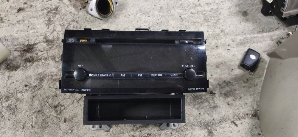 KL RADIO ODTWARZACZ TOYOTA PRIUS II 03-86120-47200