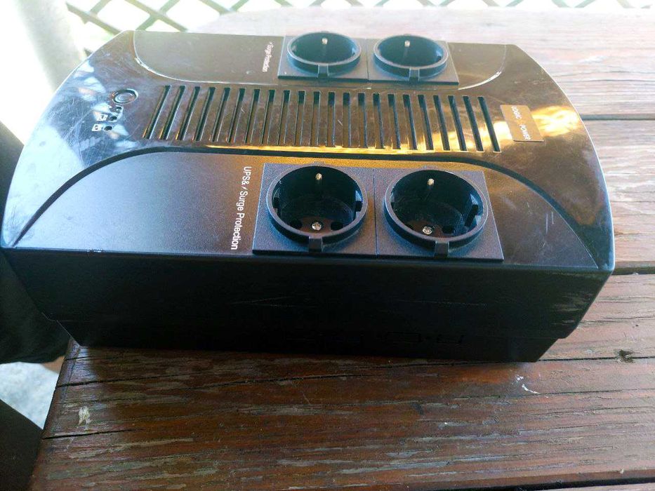 UPS LogicPower 850VA-PS