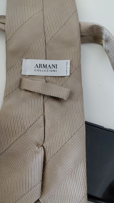 Jedwabny krawat Armani Collezioni