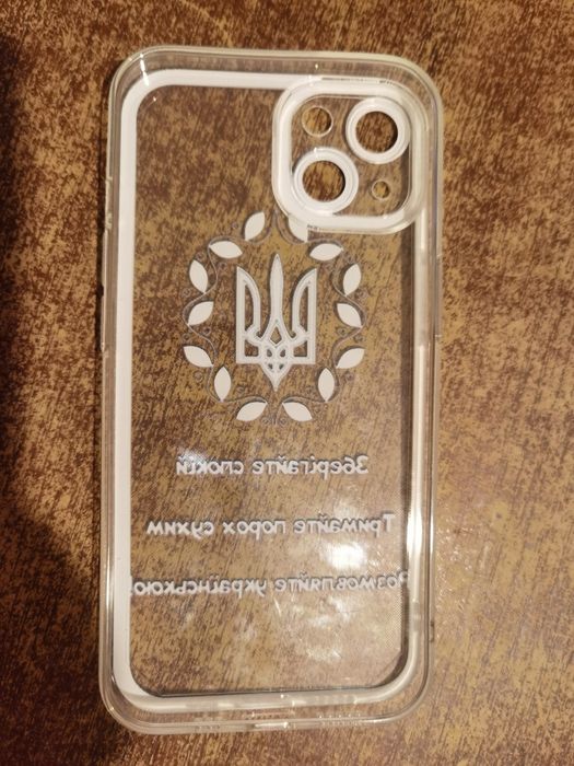 Чохол на  IPhone 13