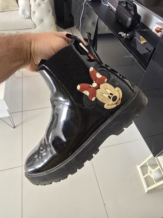 Zara botki lakierowane czarne myszką Mickey 37