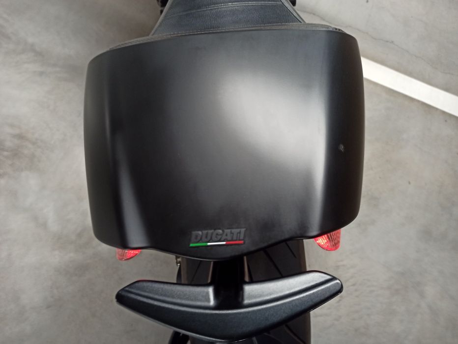 Ducati Diavel 1200 Carbon