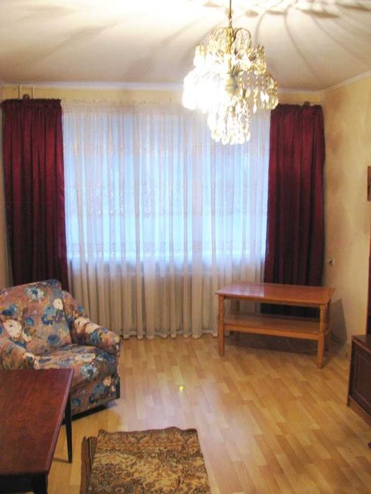 1-кімнатна квартира, недалеко від Центру