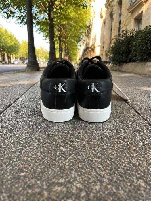 Оригінальні шкіряні кеди Calvin Klein