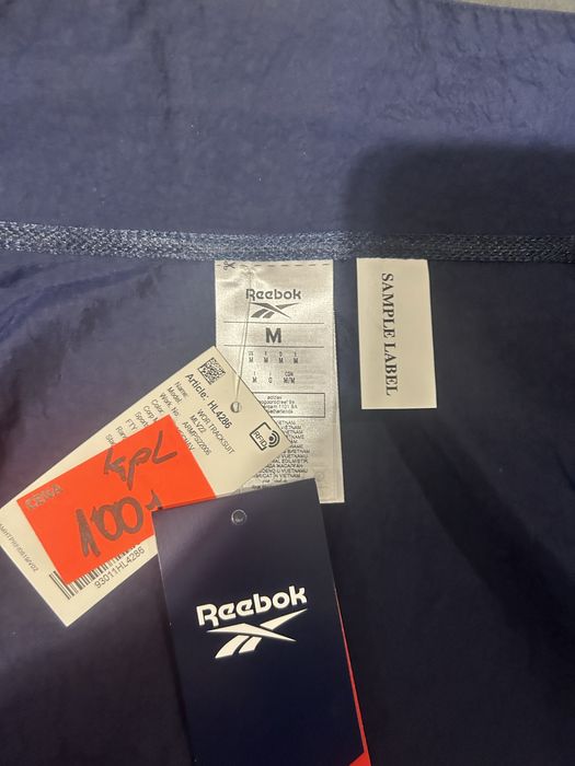 Dres Reebok komplet nowy rozm M