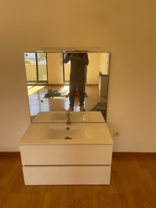 Movel de casa de banho com espelho como novo