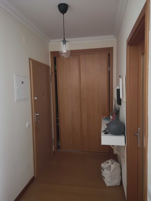 Apartamento T2 para arrendamento.