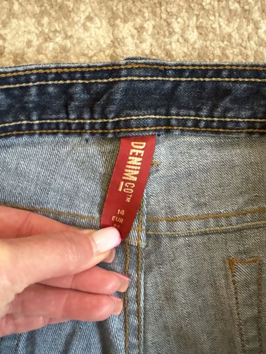 Продам штани жіночі джинсові
