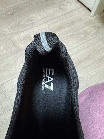 Sprzedam męskie nowe buty armaniego nr 44 Arma