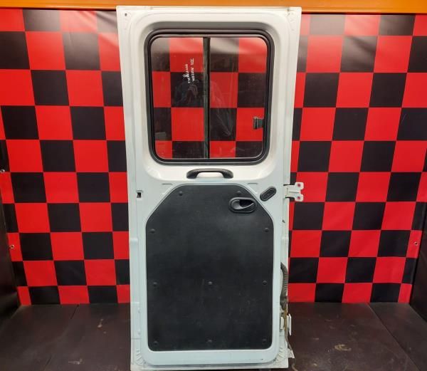 Porta trás esquerda RENAULT Master III Chassis (EV/HV/UV)