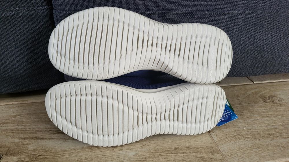 Nowe buty Skechers damskie 39 na lato