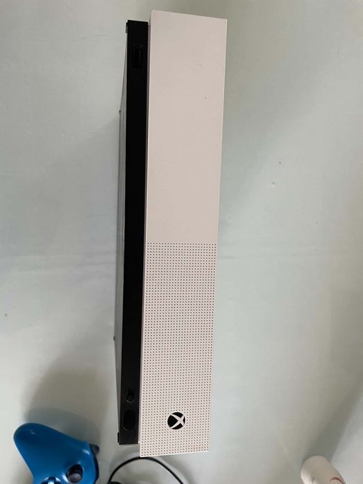 Xbox one S all digital edition