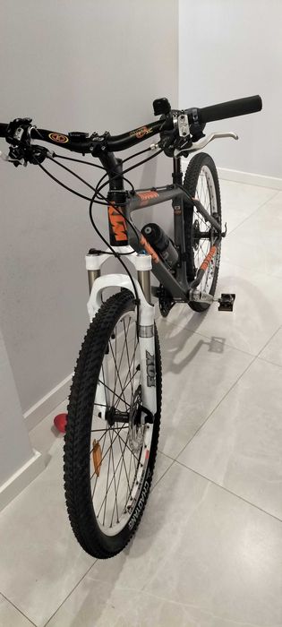 Bicicleta de estrada quadro de carbono, bonita