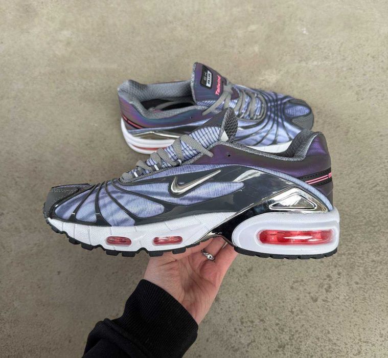 Нові кросівки Nike Air Max Tailwind 5. Розмір 41-44