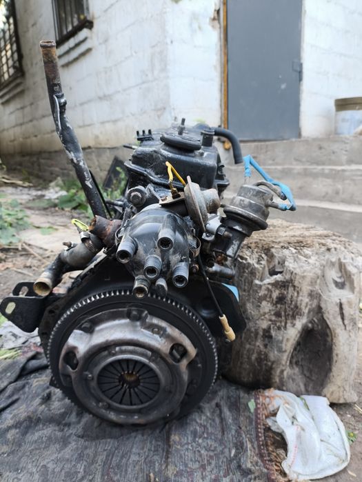 Продам двигатель на Nissan Micra k 10