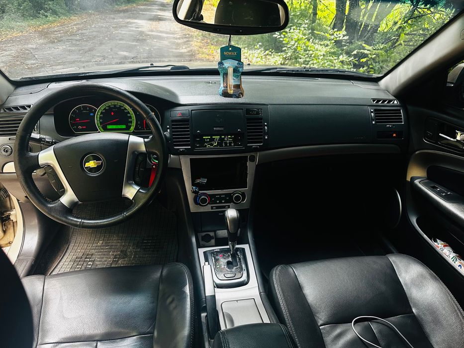 Автомобіль Шевроле