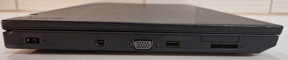 Laptop Lenovo ThinkPad L570 15,6" Full HD Intel Core i5 8/256GB 40 FPS