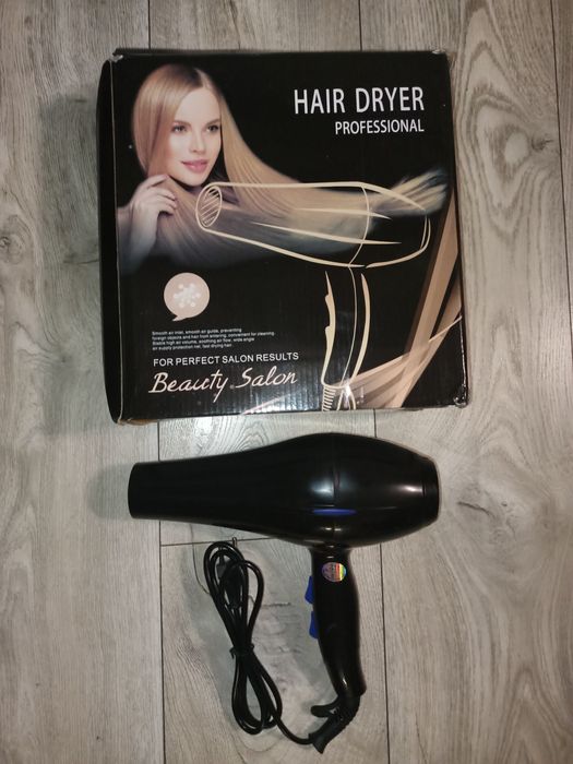 Suszarka Do Włosów z Dyfuzorem Jonizacją i Koncentratorem