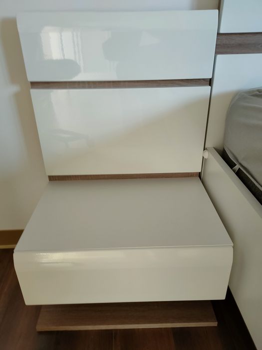 [Jak nowa] Szafka nocna Linate, MDF  , Biały Lakier