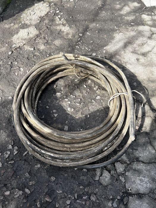 Продам кабель Алюминий четырех жильный