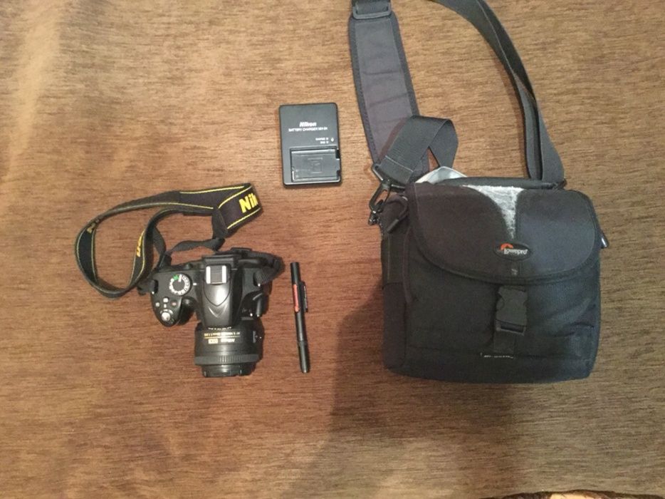 Nikon 3200 + 35/1,8