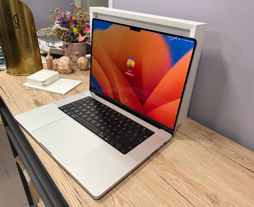 MacBook PRO 16 M2 Pro 12 CPU/ 19 GPU/ 16 RAM/ 512 Silver MNWC3