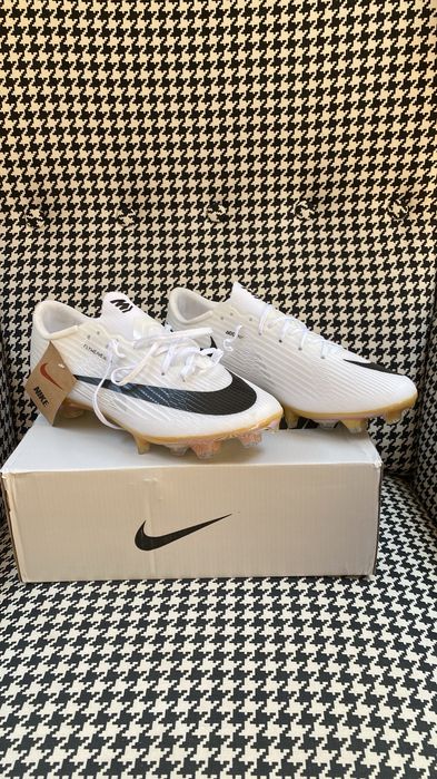 Nike Mercurial Air Max SuperFly buty pilkarskie korki lanki 42 43 nowe