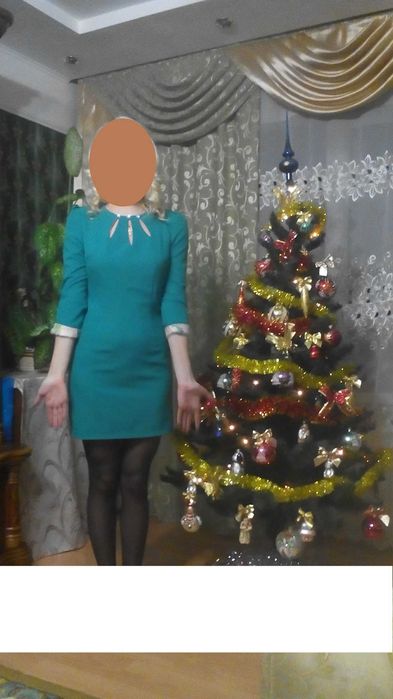 Платье красивое)