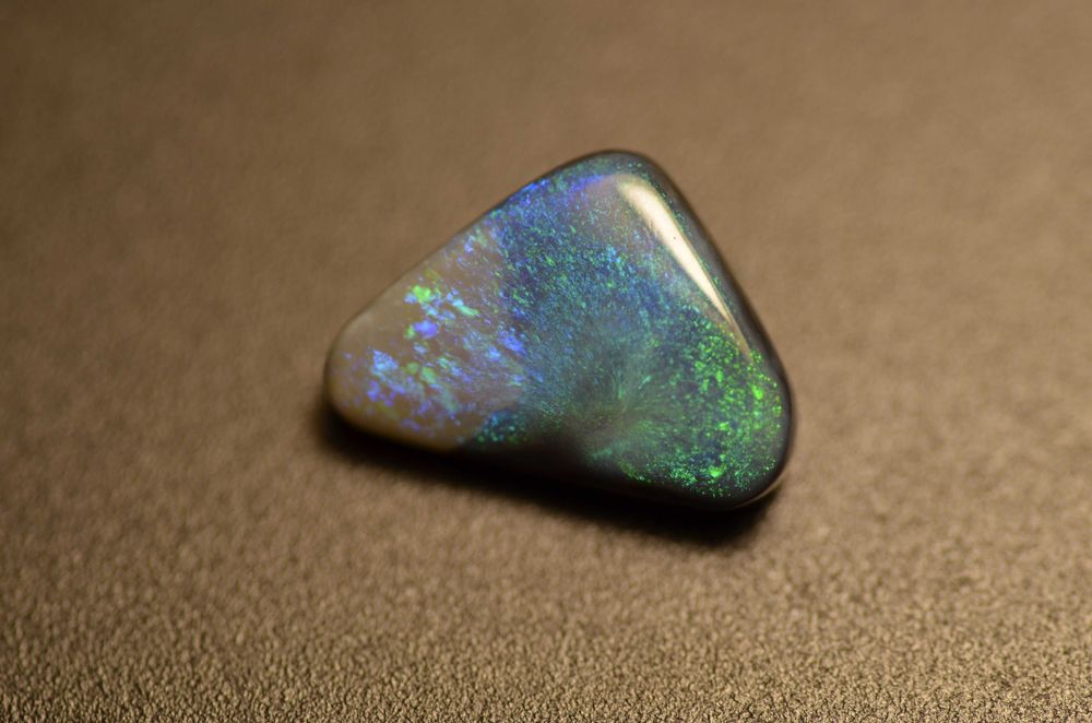 Naturalny szlachetny OPAL australisjki