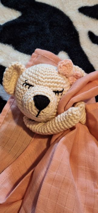Naninhas e prendedores de chucha em amigurumi